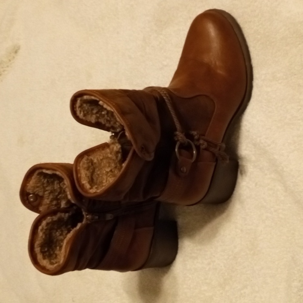 G.C. Shoes - Picture 3 of 7
